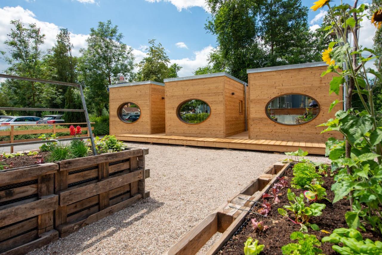 Zur Post Kümmersbruck Hotel&Tiny Houses Exterior foto